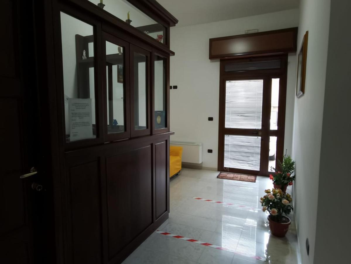 Hotel Edelweiss Laino Borgo Bagian luar foto
