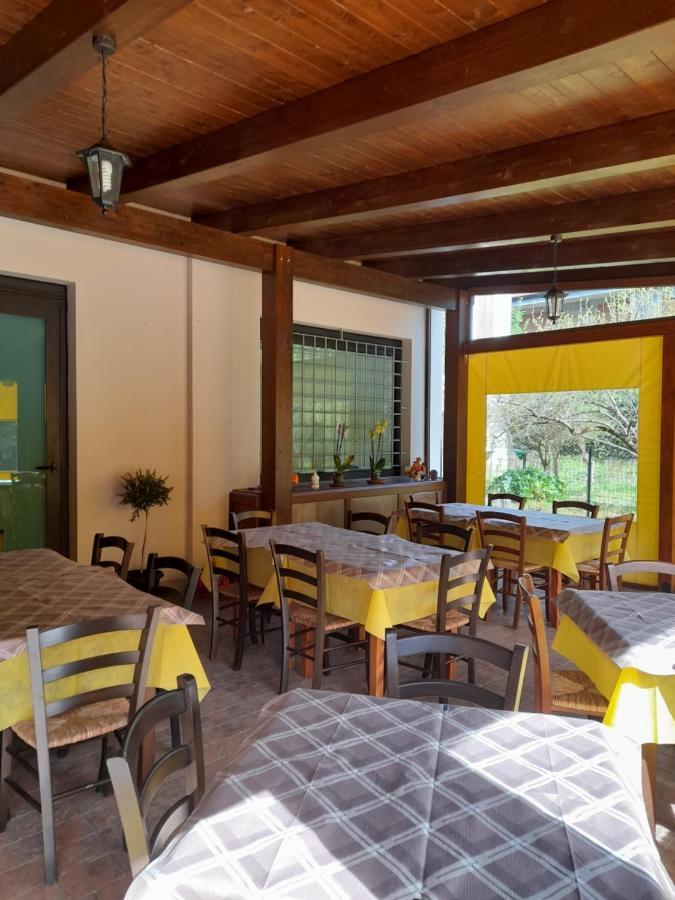 Hotel Edelweiss Laino Borgo Bagian luar foto