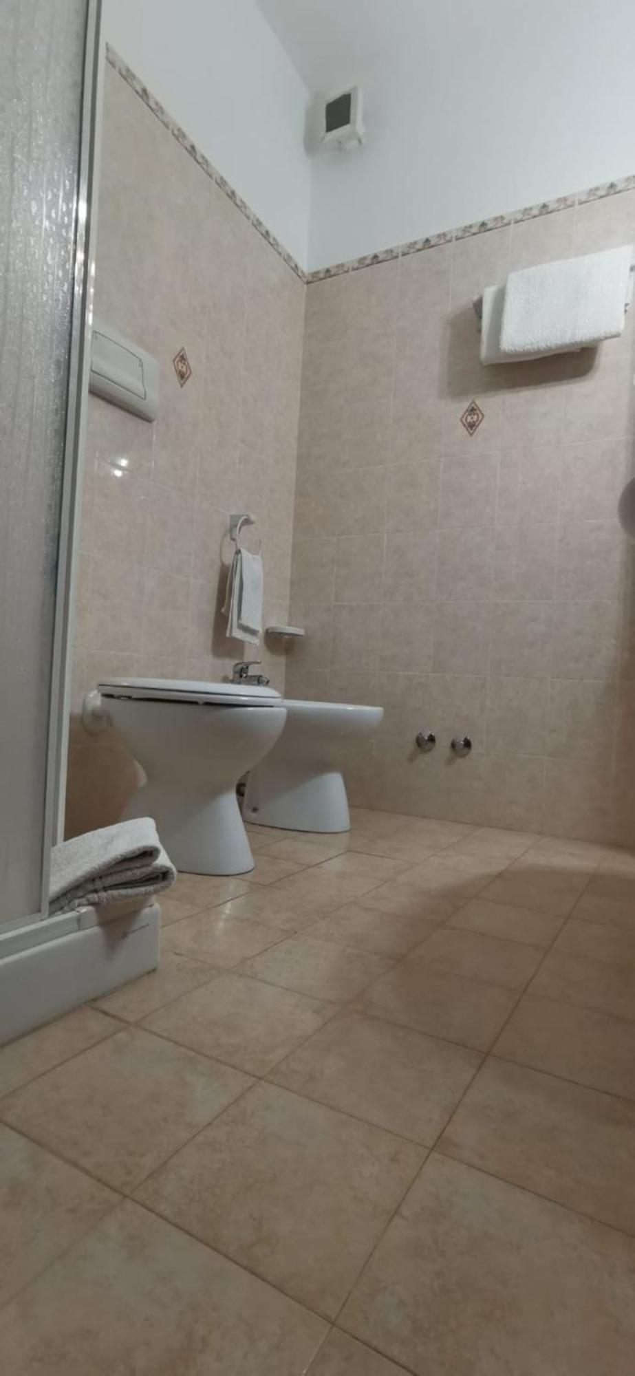 Hotel Edelweiss Laino Borgo Bagian luar foto