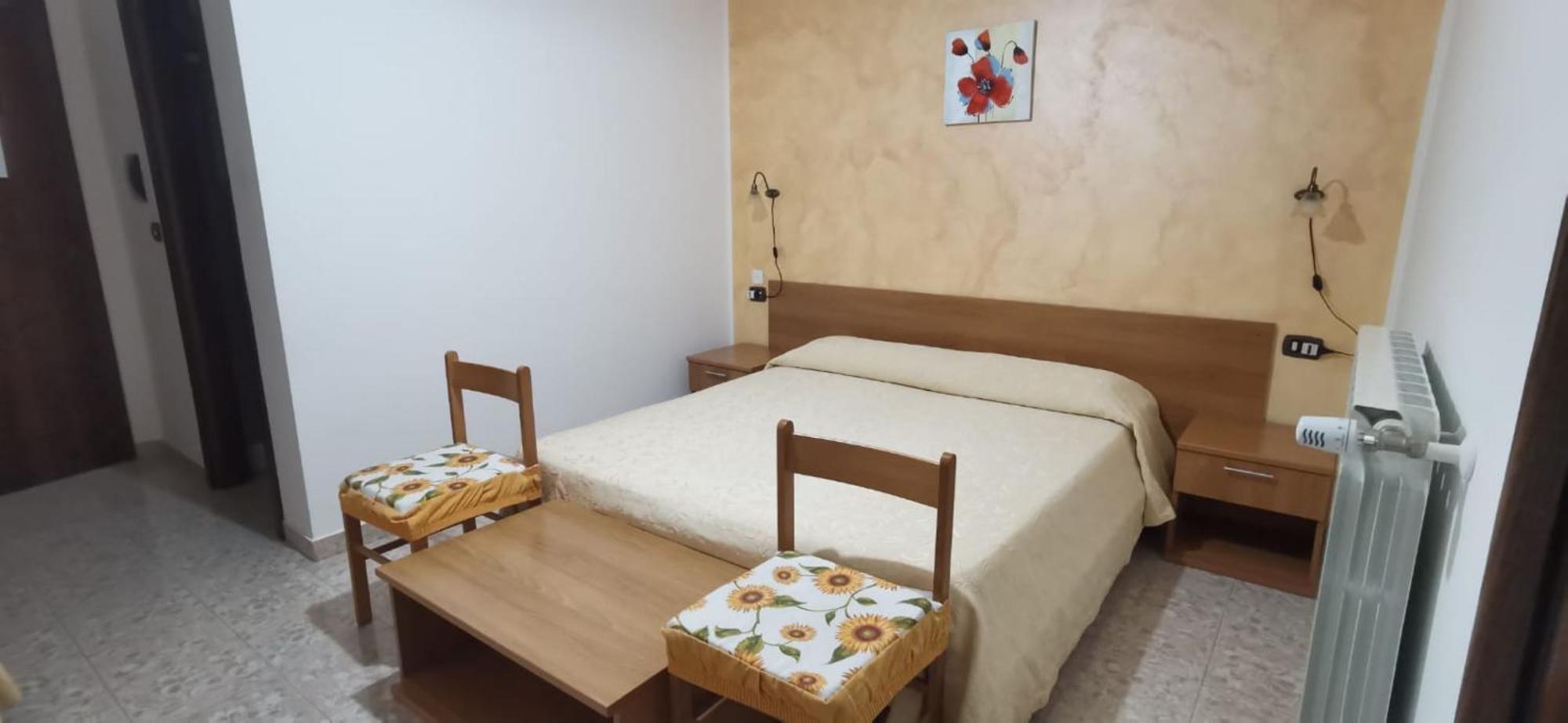 Hotel Edelweiss Laino Borgo Bagian luar foto