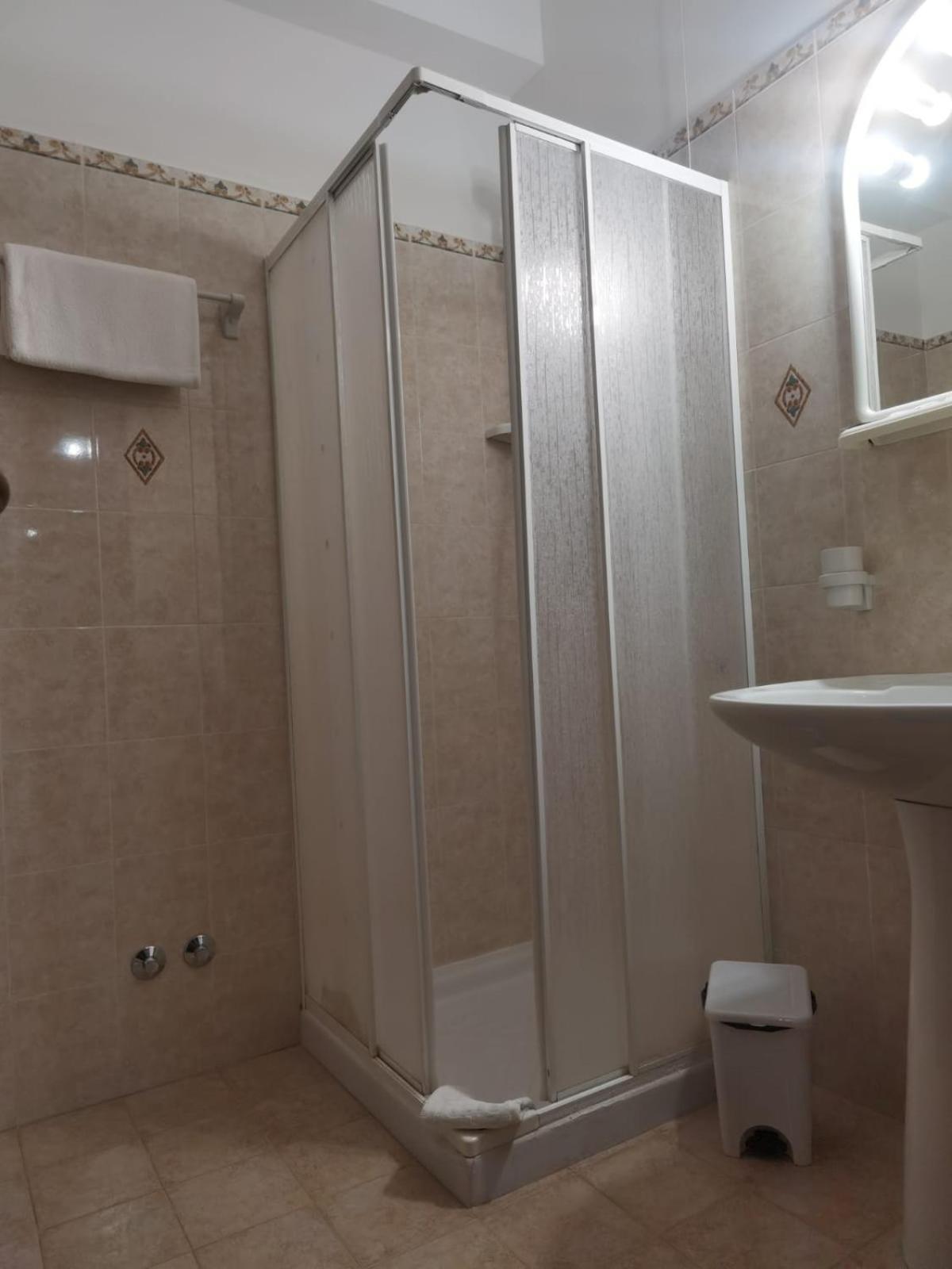 Hotel Edelweiss Laino Borgo Bagian luar foto