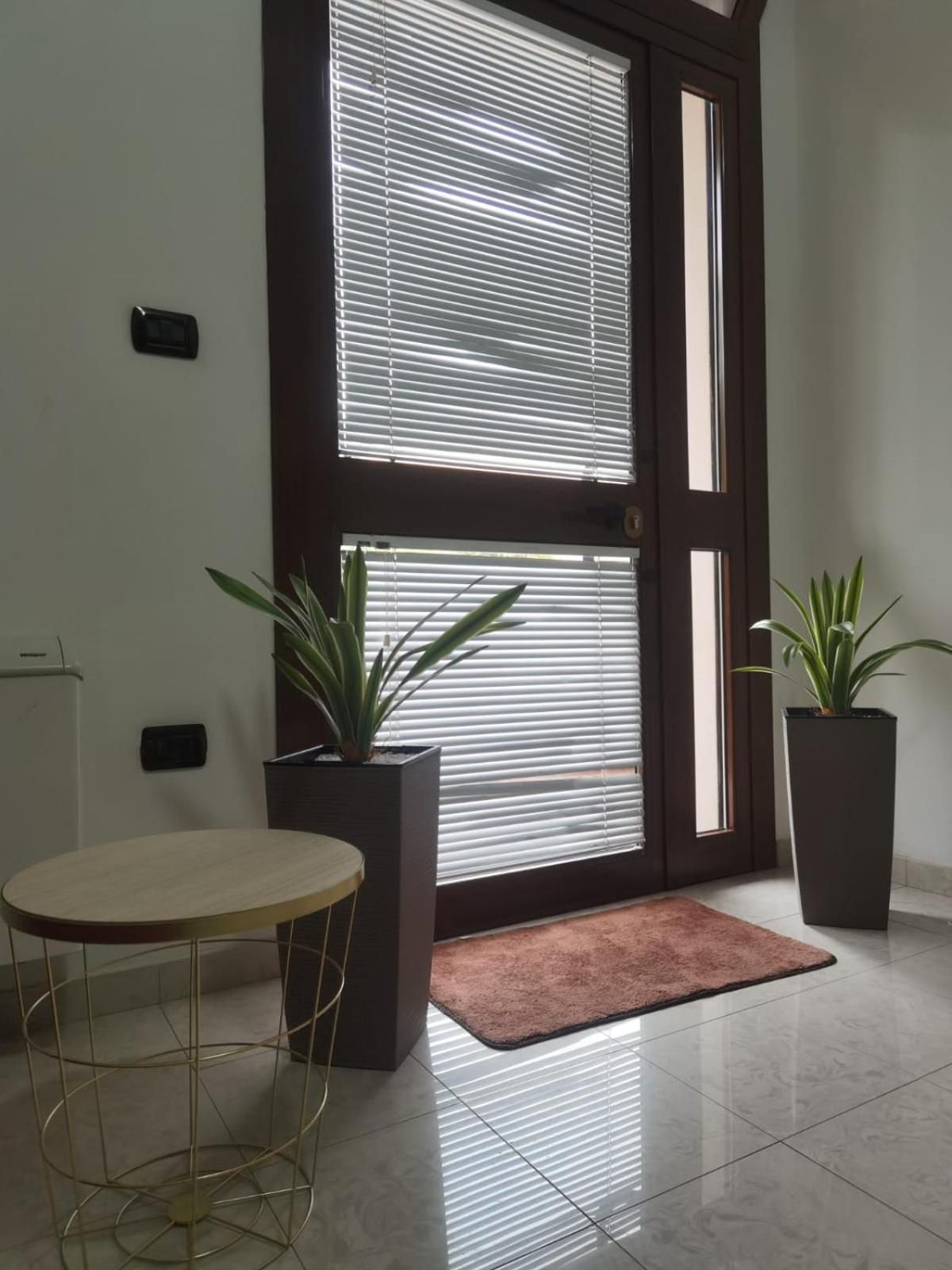 Hotel Edelweiss Laino Borgo Bagian luar foto